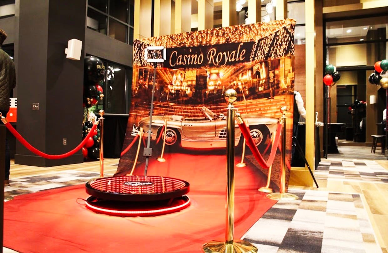 CCE-gallery-chips-casino-royale-1 casino party Nashville 360 video booth